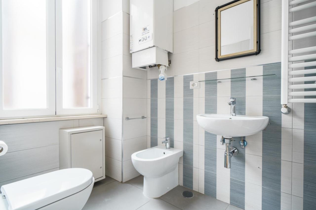 Dreamynest Quattro Cantoni - 2 Bdr Vicino Il Colosseo Rzym Zewnętrze zdjęcie