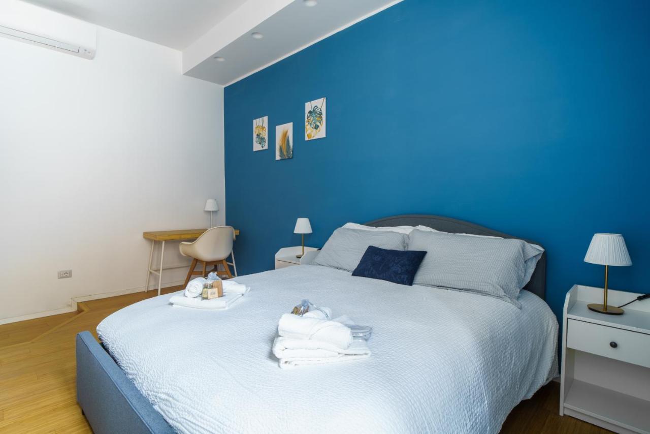 Dreamynest Quattro Cantoni - 2 Bdr Vicino Il Colosseo Rzym Zewnętrze zdjęcie
